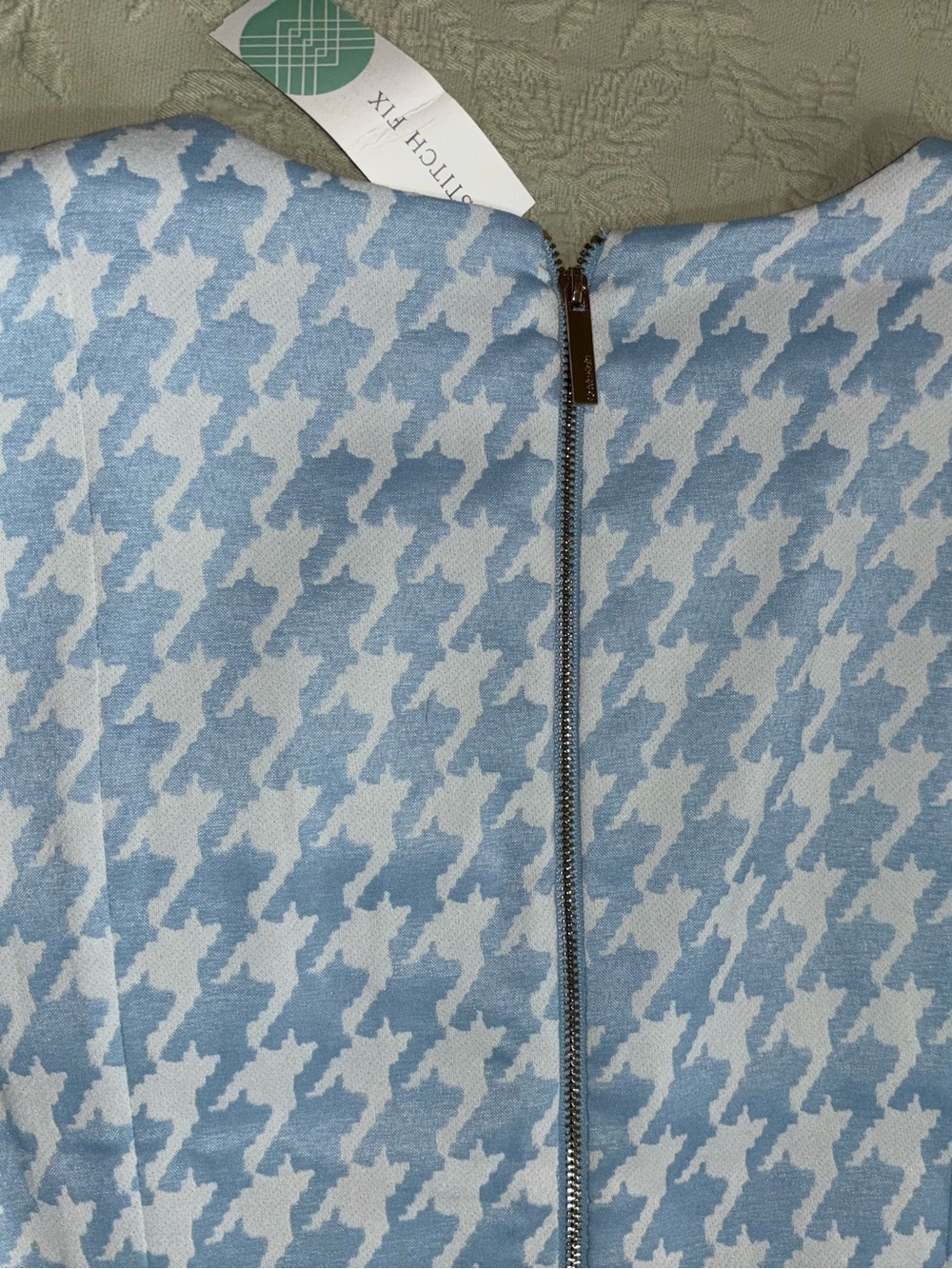 Light Blue Houndstooth Sheath Dress Calvin Klein Marlowe Fitted Knit 14 NWT - Picture 4 of 7